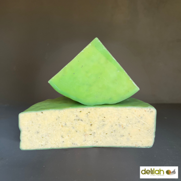 Higher Pasture Cheddar with Horseradish & Parsley COW P 200g